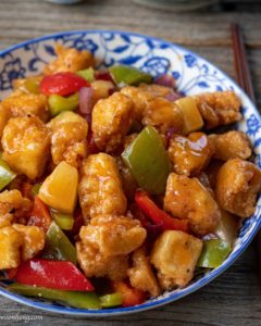 How to Make Vegan Sweet and Sour 'Pork' (素咕噜肉) - WoonHeng