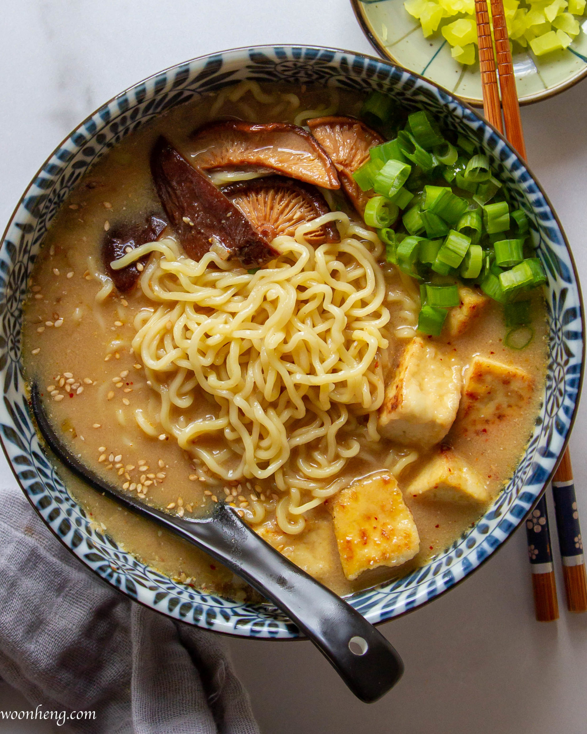 How to a Delicious Vegan Miso Ramen -