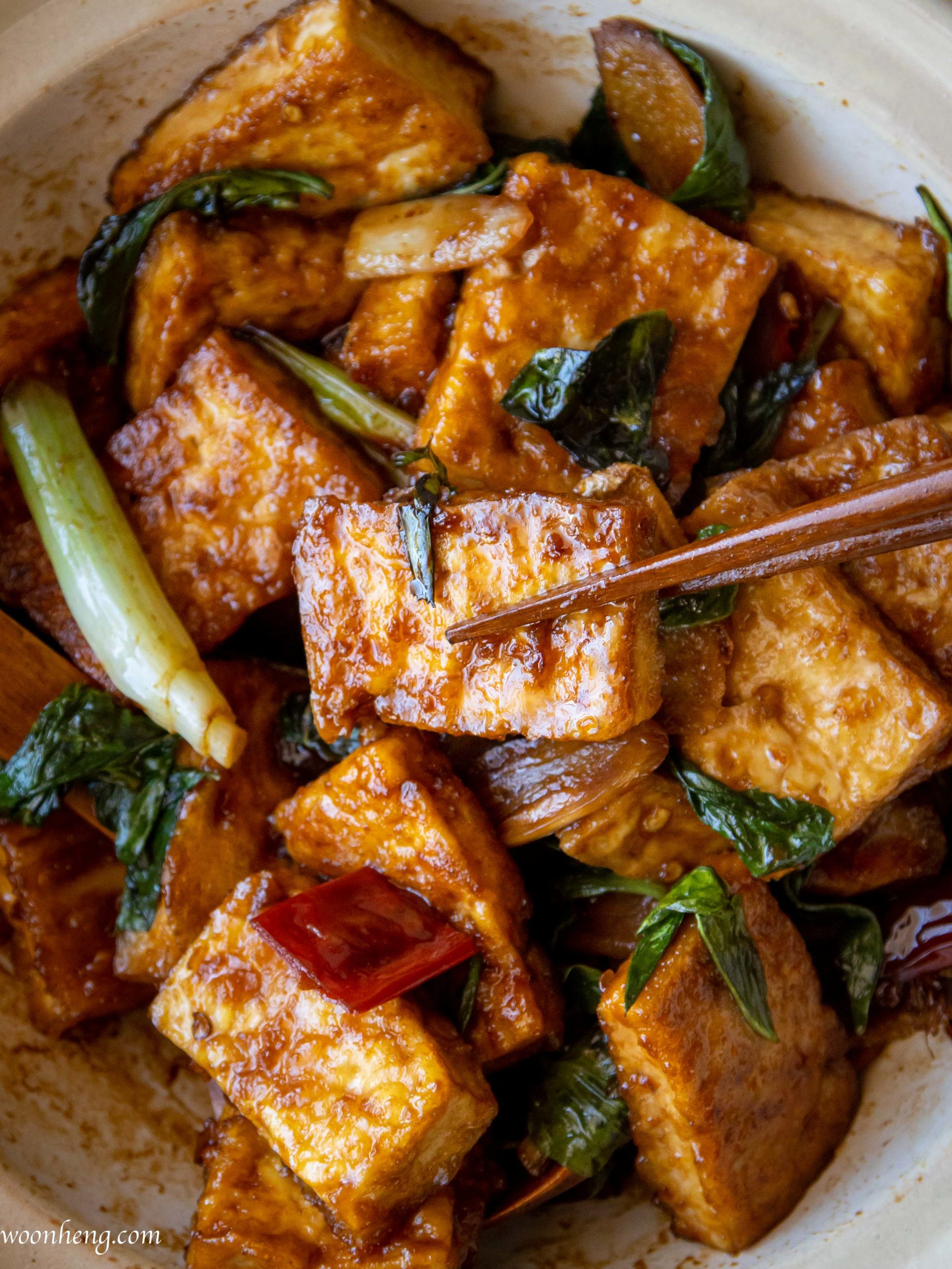 Aromatic and Easy Three cup (San Bei) Tofu You Need - WoonHeng