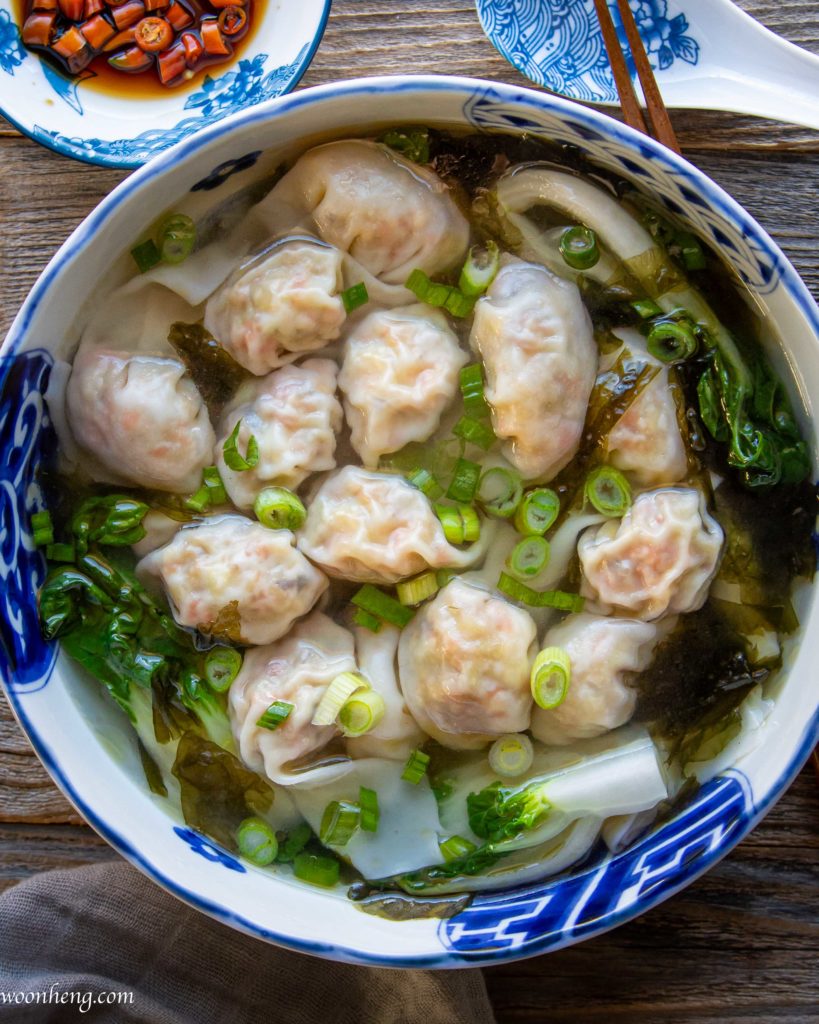 The most cozy and easy vegan Wonton soup - WoonHeng