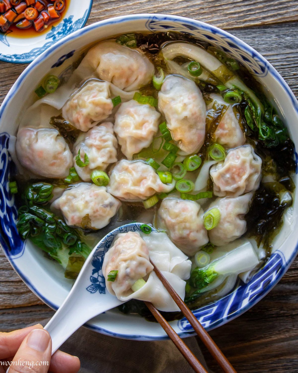 The most cozy and easy vegan Wonton soup - WoonHeng